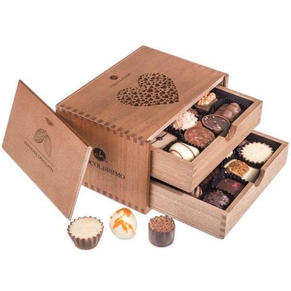 Chocolaterie - Liebe im Holzkästchen mit Personalisierung